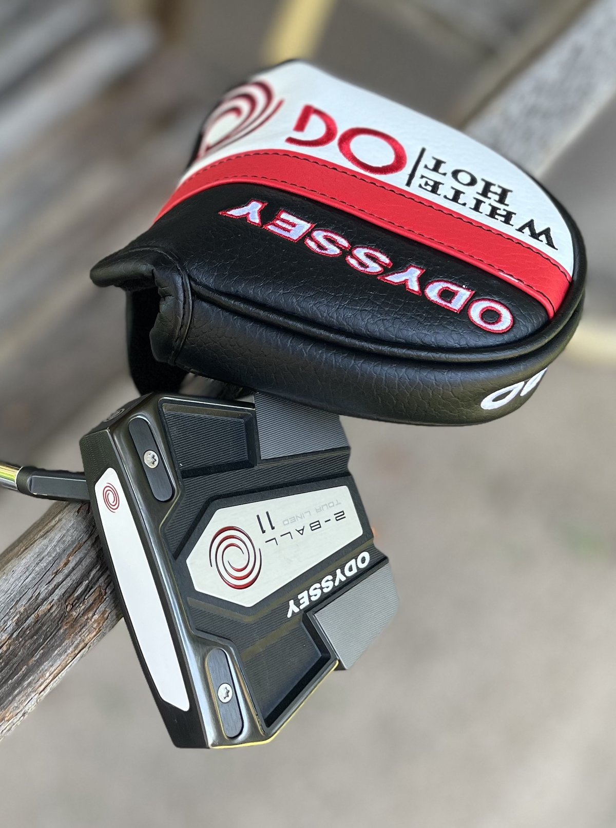 Odyssey Eleven 2-Ball Tour Lined S Red Stroke Lab PSTL Putter