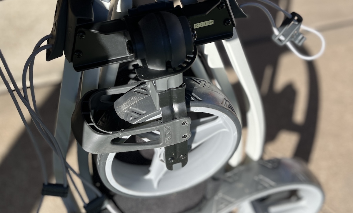 Big Max Blade IP2 front wheel folded