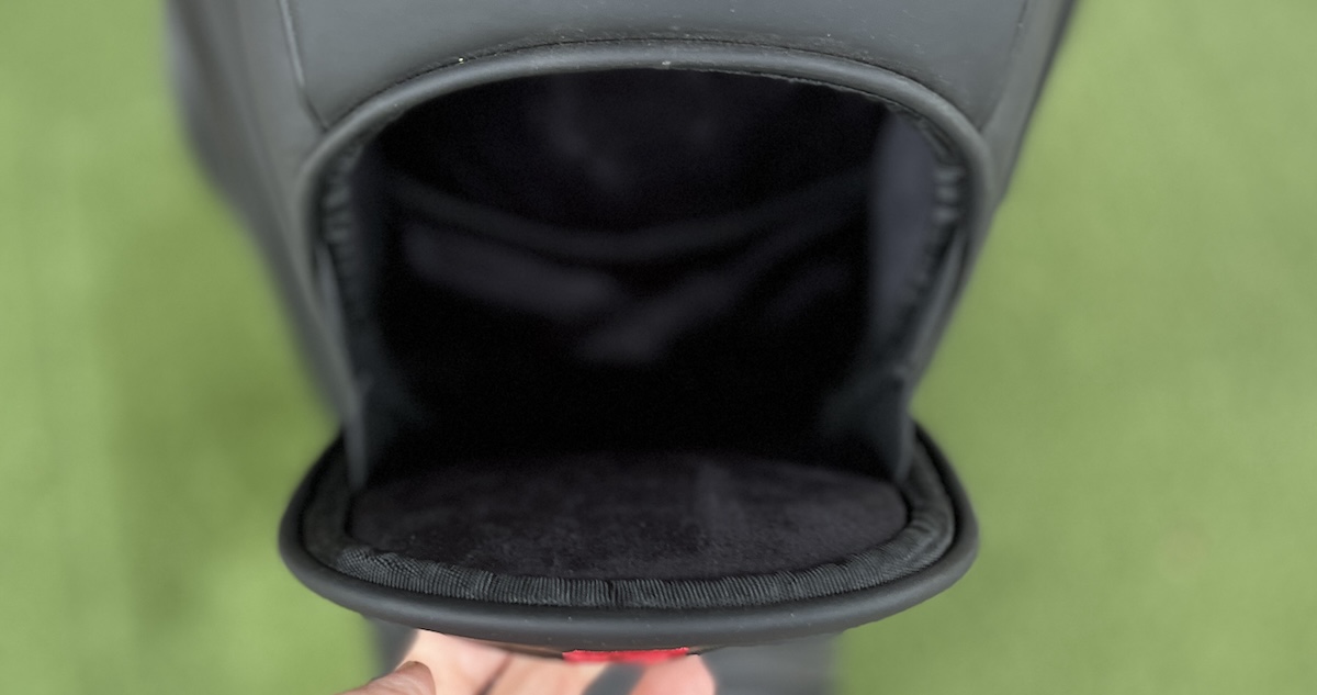 Stewart Nero golf bag magnetic top pocket