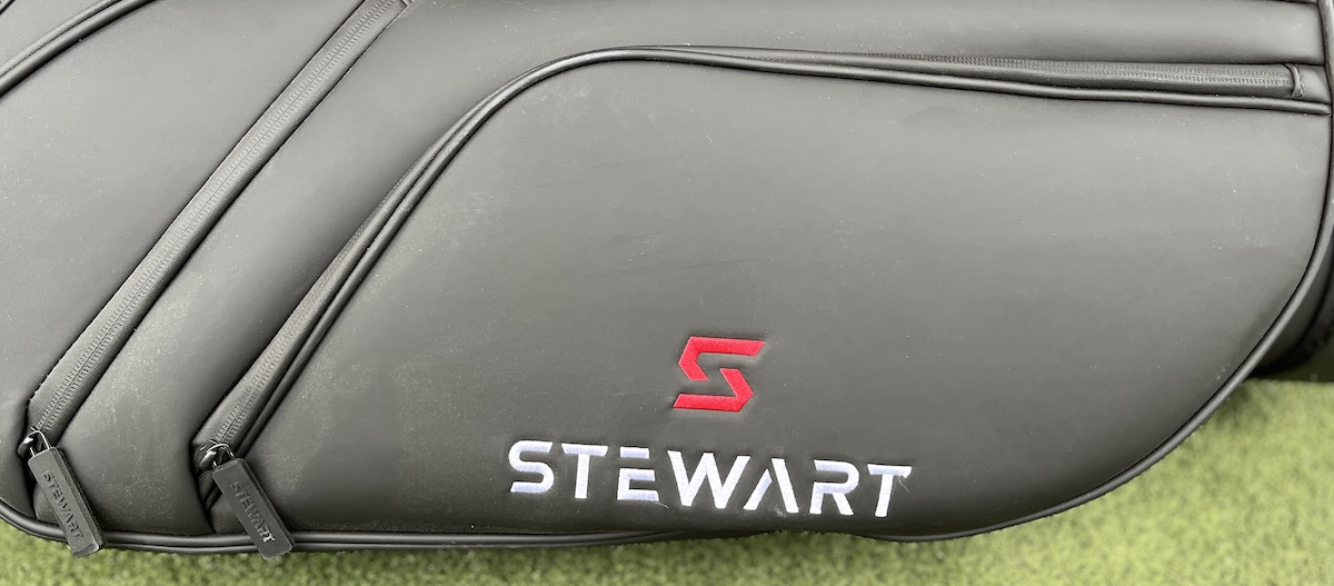 Stewart Nero golf bag side pocket